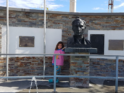 AF1QipNJQQ5x5H25idVTBV6dqNiQyRGUR1 nM NNfexow408 h306 k no